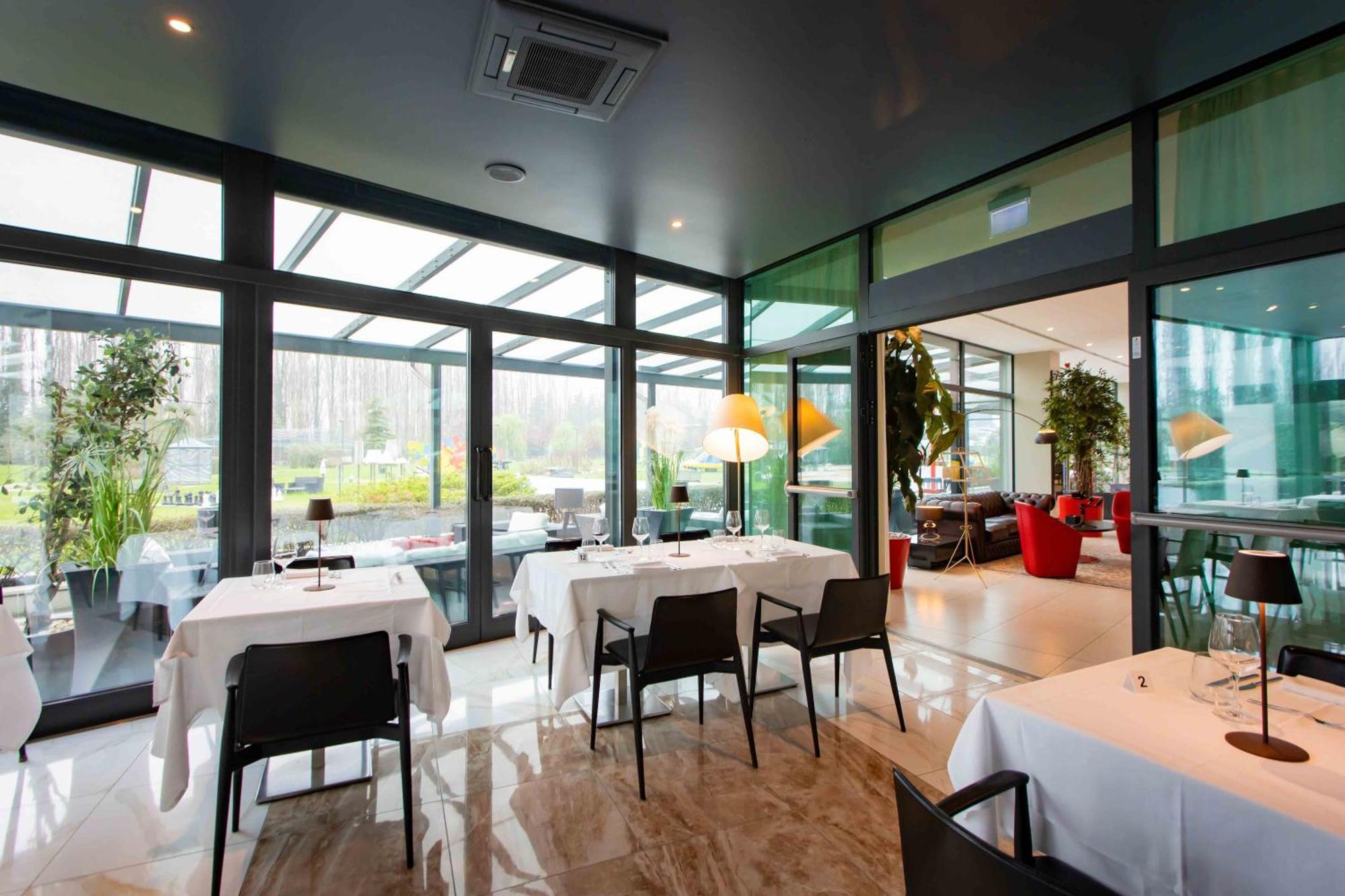 Отель Ibis Styles Milano Est Сеттала Экстерьер фото