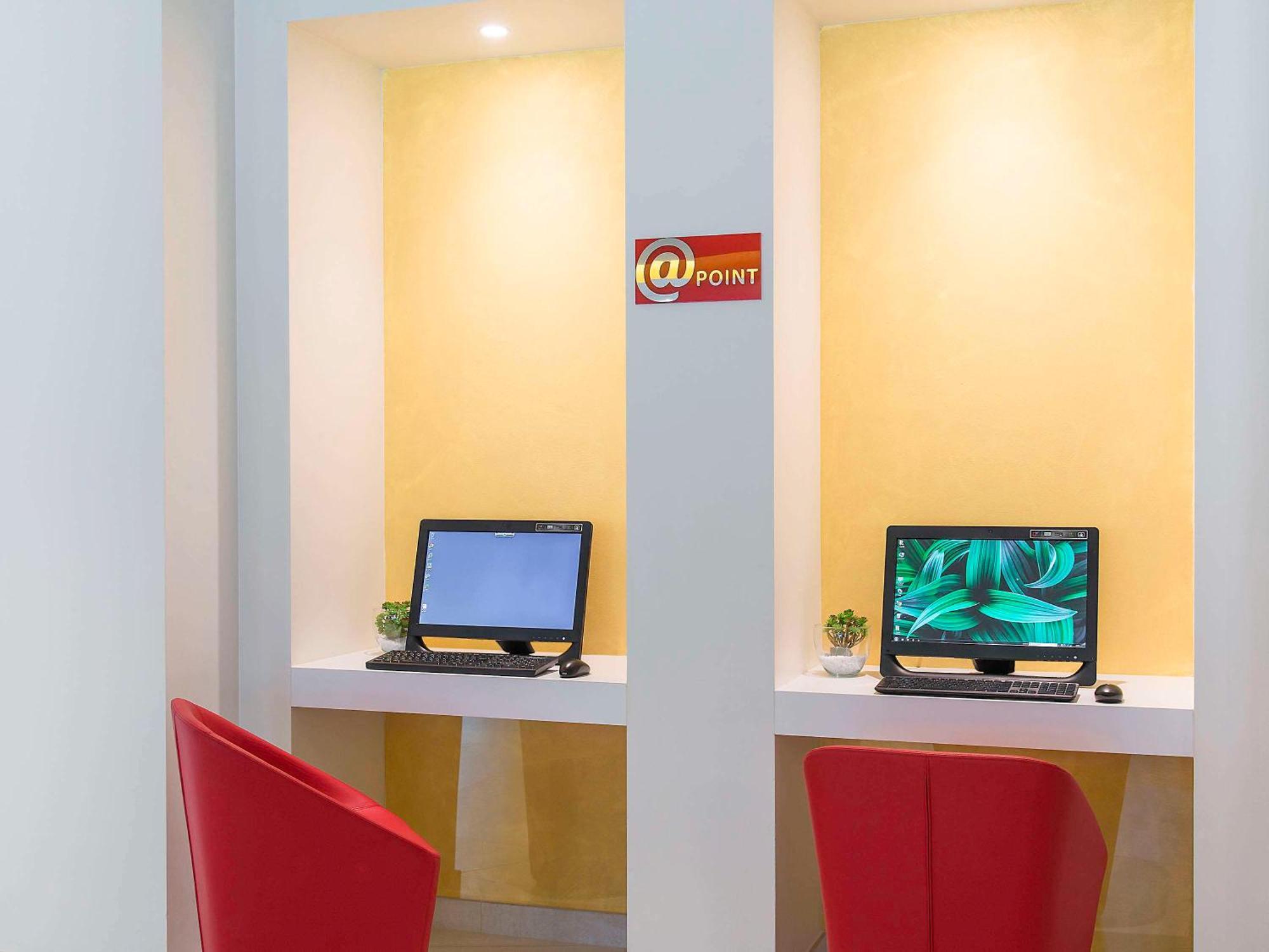 Отель Ibis Styles Milano Est Сеттала Экстерьер фото
